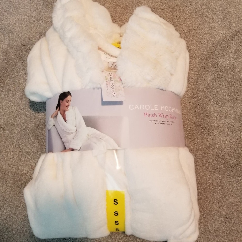 NWT Carole Hochman Plush Wrap Robe Ivory Size S